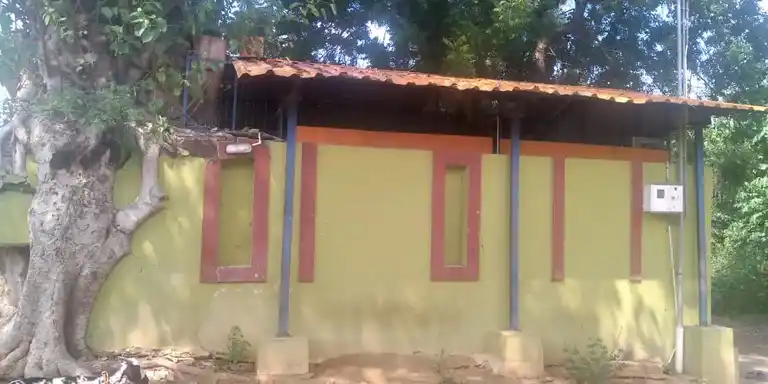 Arulmigu Indhiraneshwarar Temple, Mumudisolamangalam - 621703 Arulmigu Indhiraneshwarar Temple,  - 621703, Thiruchirappalli - Ancient Temple Architecture and History Image 5