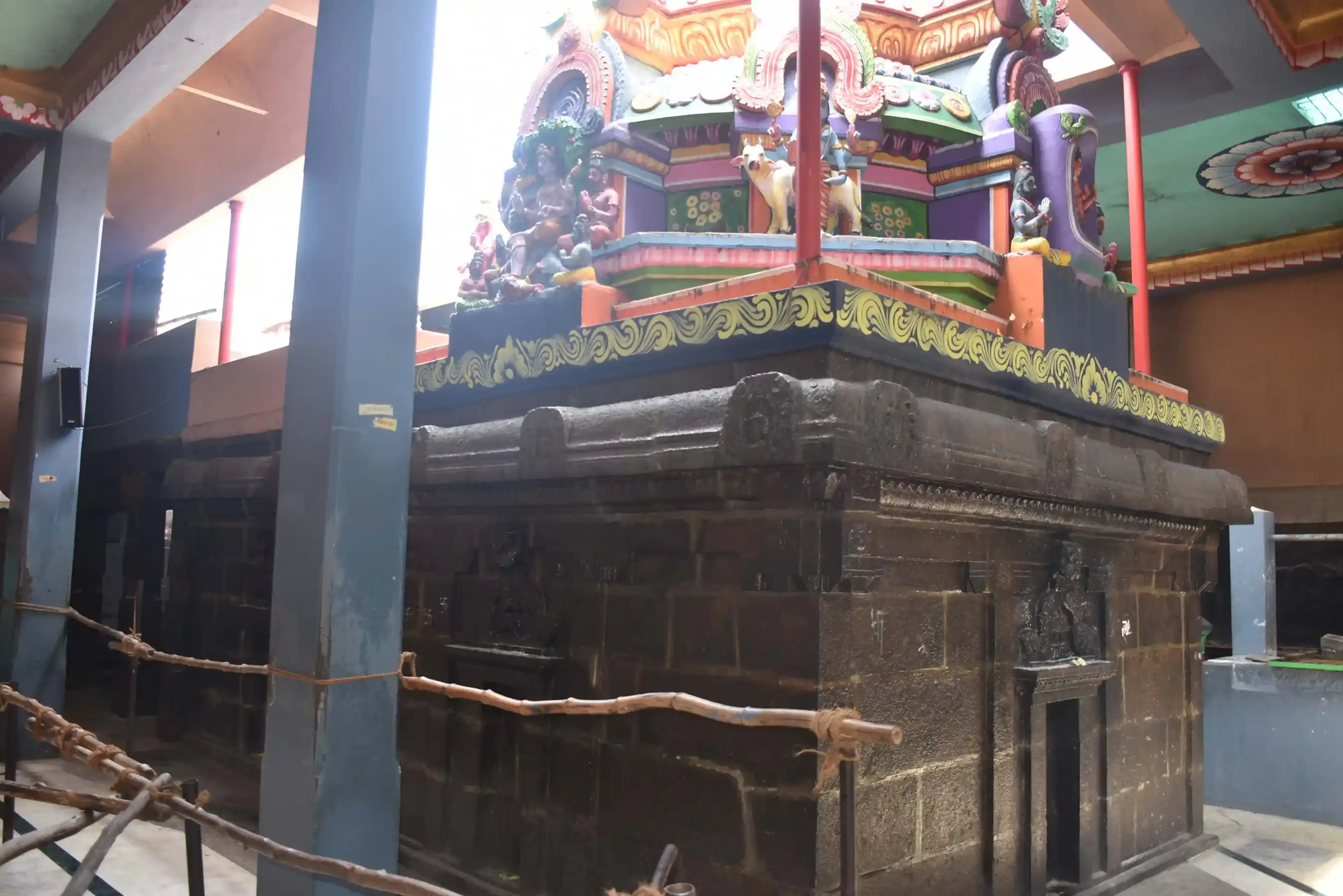 Arulmigu Indralingam Temple, Tiruvannamalai - 606601 அருள்மிகு இந்திரலிங்கம் திருக்கோயில், திருவண்ணாமலை - 606601, Tiruvannamalai - Ancient Temple Architecture and History Image 2