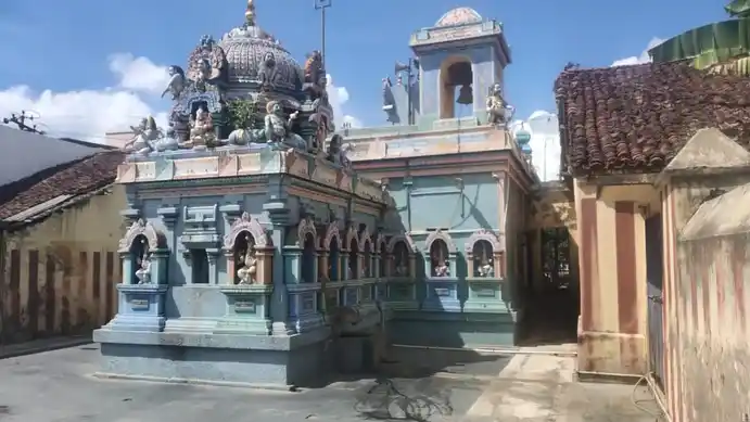 Arulmigu Inootrupillaiyar Temple, Vijayapuram - 610001 அருள்மிகு ஐநூற்று பிள்ளையார் திருக்கோயில், விஜயபுரம் - 610001, Thiruvarur - Ancient Temple Architecture and History Image 2