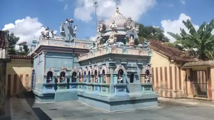 Arulmigu Inootrupillaiyar Temple, Vijayapuram - 610001 அருள்மிகு ஐநூற்று பிள்ளையார் திருக்கோயில், விஜயபுரம் - 610001, Thiruvarur - Ancient Temple Architecture and History Image 3