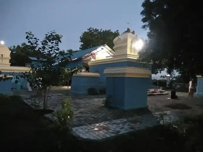 Arulmigu Iraiyayiramudayar and Vaigunda Perumal Temple, Sirudavur - 603105 அருள்மிகு இறையாயிரமுடையார் மற்றும் வைகுண்டபெருமாள் திருக்கோயில், சிறுதாவூர் - 603105, Chengalpattu - Ancient Temple Architecture and History Image 2