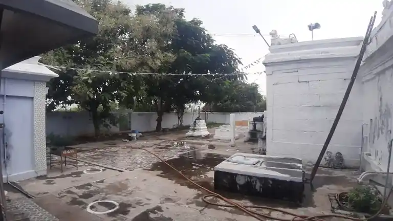 Arulmigu Iratheeswarar Temple, Ammoor - 632501 அருள்மிகு ஐராவதீஸ்வரர் திருக்கோயில், அம்மூர் - 632501, Ranipet - Ancient Temple Architecture and History Image 2