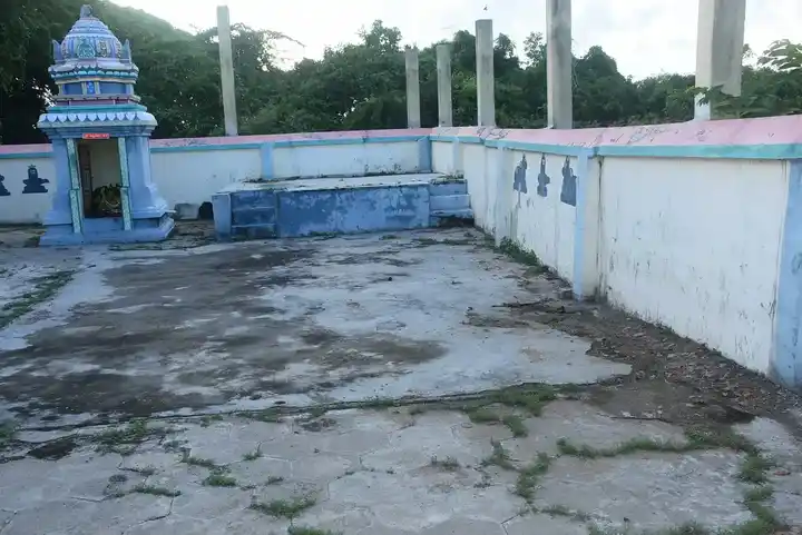 Arulmigu Iravatheswarar Temple, Madapuram - 609309 Temple
