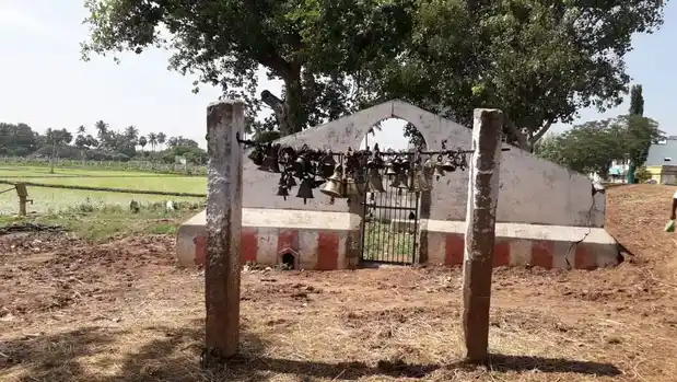 Arulmigu Irulappasamy Temple, Siruvalai - 625402 அருள்மிகு இருளப்பசாமி திருக்கோயில், Siruvalai - 625402, Madurai - Ancient Temple Architecture and History Image 3