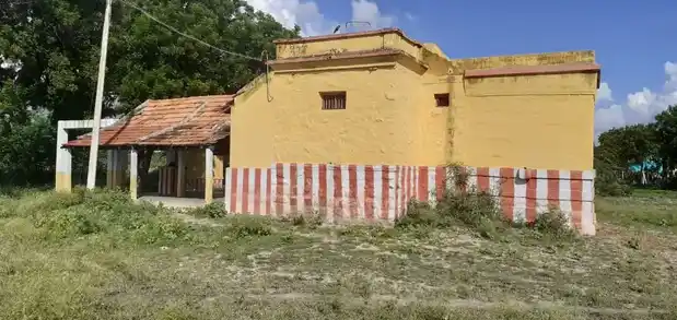 Arulmigu Irulappaswamy Temple, Chettikurichi, Chettikurichi - 626134 அருள்மிகு இருளப்பசாமி திருக்கோயில், செட்டிகுறிச்சி, செட்டிகுறிச்சி - 626134, Virudhunagar - Ancient Temple Architecture and History Image 4