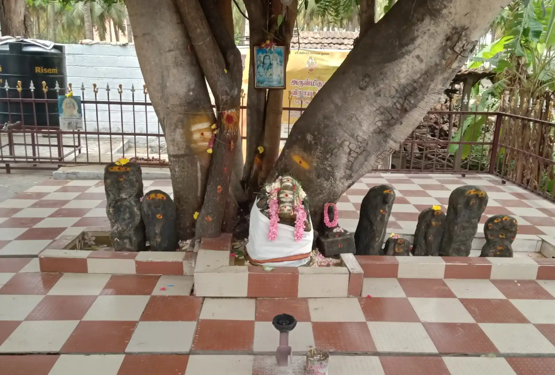 Arulmigu Ishtasathivinayagar Temple, Vilankurichi - 641035