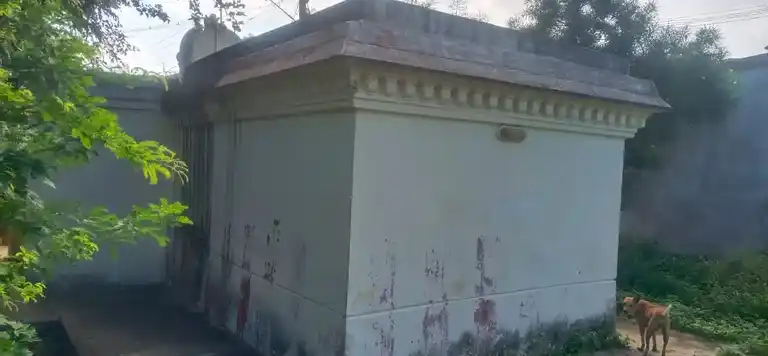 Arulmigu Istasiddhi Vinayagar Temple, Attupputhur - 631561 அருள்மிகு இஷ்டசித்தி விநாயகர் திருக்கோயில், ஆட்டுப்புத்தூர் - 631561, Kancheepuram - Ancient Temple Architecture and History Image 2