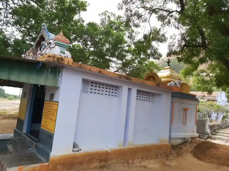 Arulmigu Iver Malai Pillayar Temple, Vadakunayakanpatti - 624621 Arulmigu Iver Malai Pillayar Temple,  - 624621, Dindigul - Ancient Temple Architecture and History Image 3