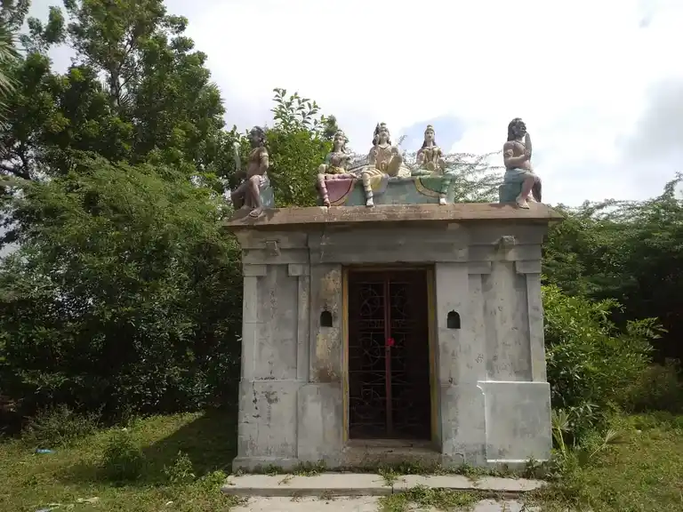 Arulmigu Iyanaar Temple, Putthagalur - 610107 அருள்மிகு அய்யனார் திருக்கோயில், Putthagalur - 610107, Thiruvarur - Ancient Temple Architecture and History Image 4