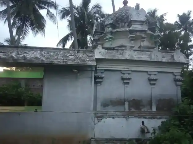 Arulmigu Iyanaar Temple, Srivanjiyam - 610107 Arulmigu Iyanaar Temple, Srivanjiyam - 610107, Thiruvarur - Ancient Temple Architecture and History Image 5
