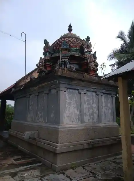 Arulmigu Iyanar And Kilapilayar Swamy Temple, Arasavanakadu - 612603