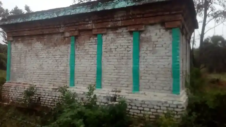 Arulmigu Iyanar Temple, Agaramputhur - 608703