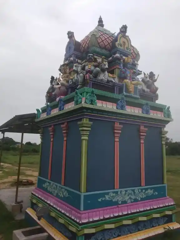 Arulmigu Iyanar Temple, Nainarkovil - 623705 அருள்மிகு ஐயனார் திருக்கோயில், நயினார்கோயில் - 623705, Ramanathapuram - Ancient Temple Architecture and History Image 3