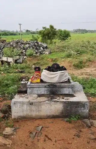 Arulmigu Iyanar Vinayagar Temple, Veerapandiapuram - 628712 அருள்மிகு ஐயனார் திருக்கோயில், Veerapandiapuram - 628712, Thoothukudi - Ancient Temple Architecture and History Image 3