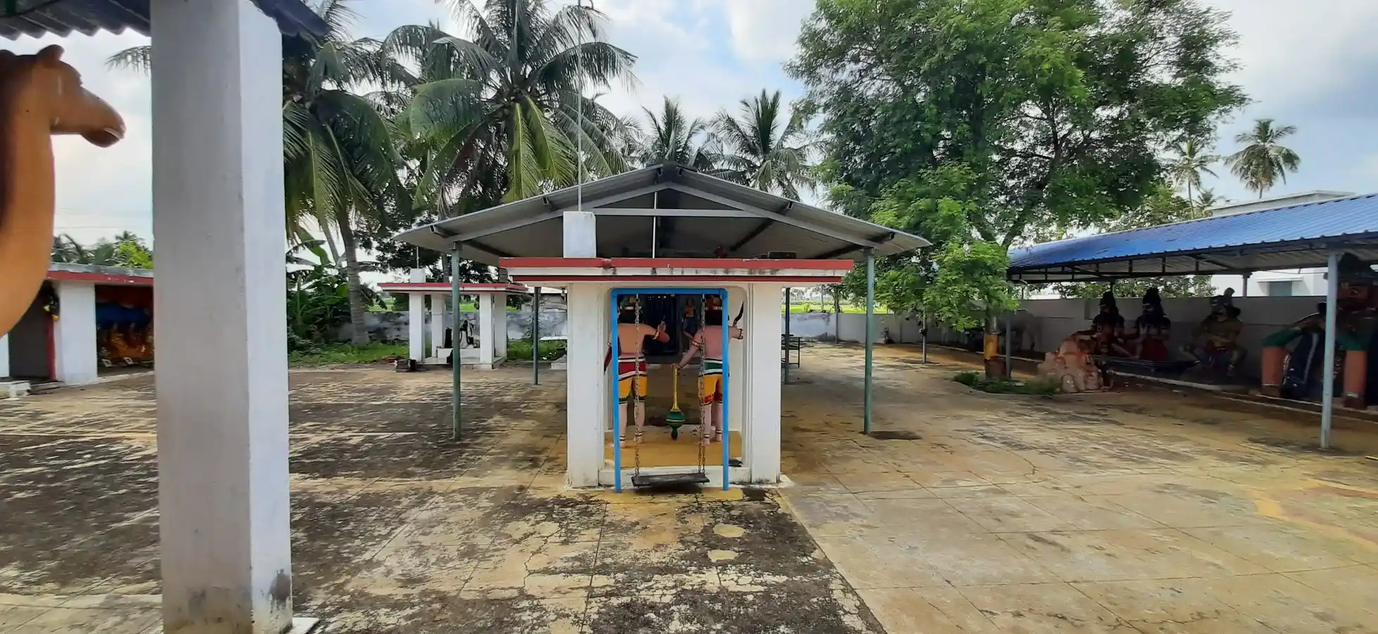 Arulmigu Iyanarappan Temple, Koothampatti - 638315 அருள்மிகு ஐயனாரப்பன் திருக்கோயில், கூத்தம்பட்டி - 638315, Erode - Ancient Temple Architecture and History Image 4