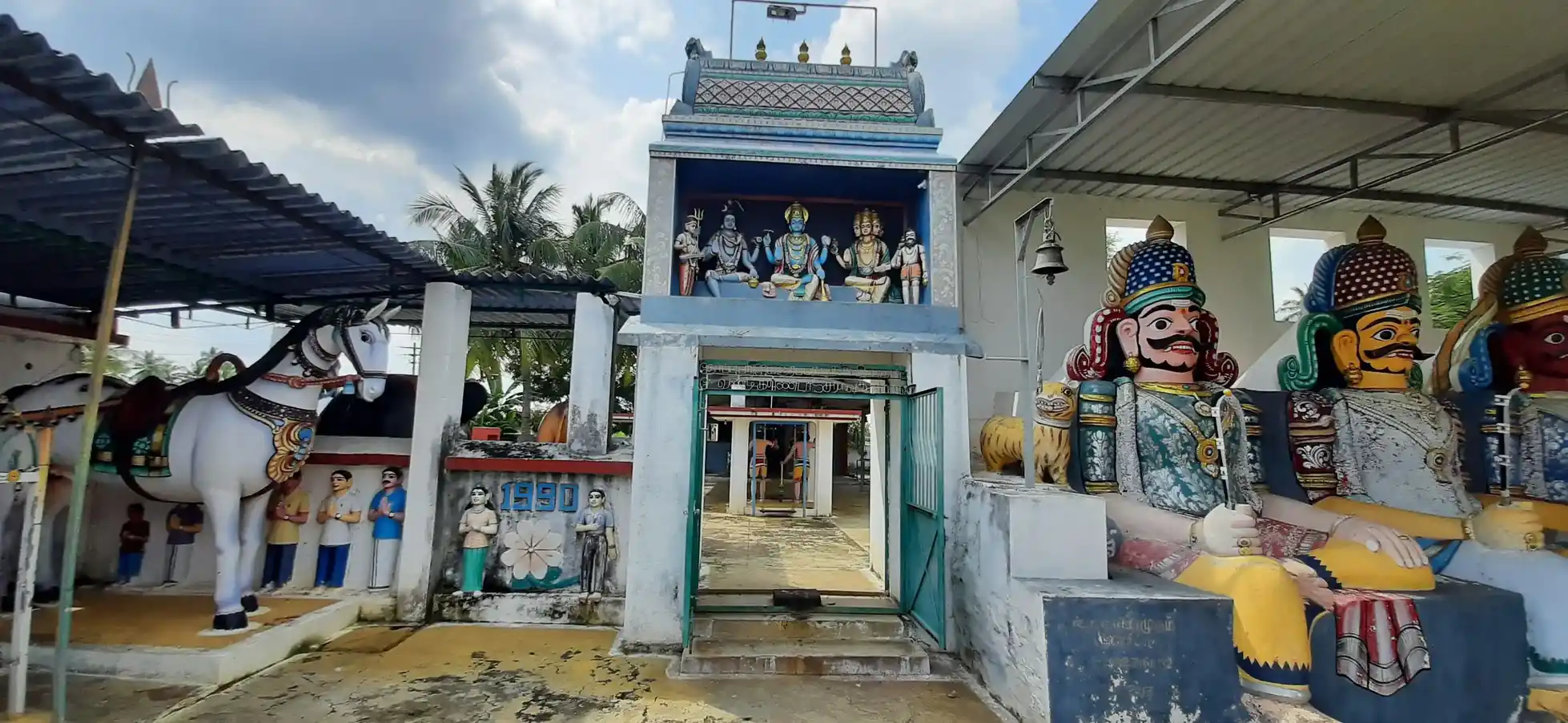 Arulmigu Iyanarappan Temple, Koothampatti - 638315 அருள்மிகு ஐயனாரப்பன் திருக்கோயில், கூத்தம்பட்டி - 638315, Erode - Ancient Temple Architecture and History Image 6