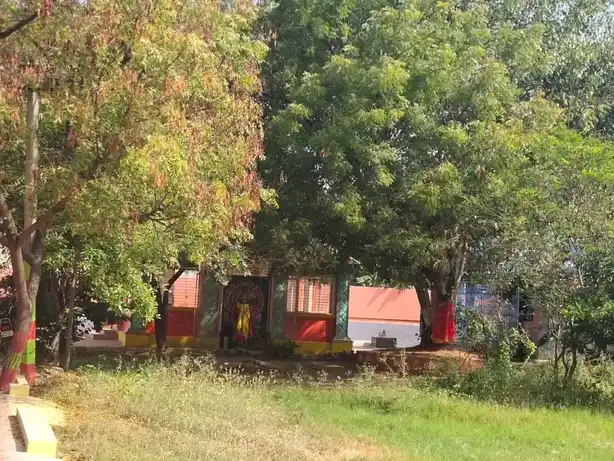 Arulmigu Iyanarappan Temple, Sivathapuram - 636307 அருள்மிகு ஐயனாரப்பன் திருக்கோயில், Sivathapuram - 636307, Salem - Ancient Temple Architecture and History Image 6