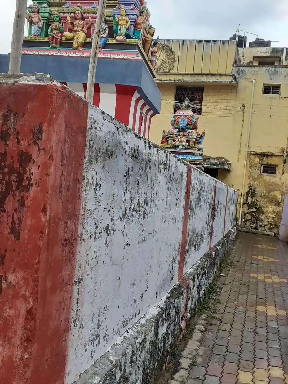 Arulmigu Iyvar Raja Temple, Near Kasiviswanatha Swamy Temple, Tenkasi - 627811 அருள்மிகு ஐவராஜா திருக்கோயில், -, Tenkasi - 627811, Tenkasi - Ancient Temple Architecture and History Image 2