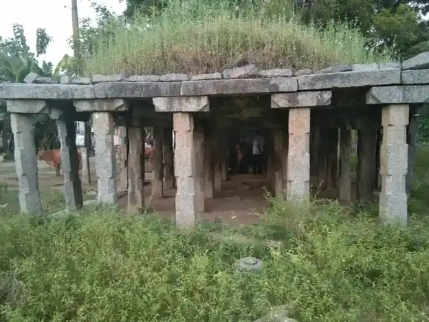 Arulmigu Iyyanaar Temple, Thenper - 605654 அருள்மிகு அய்யனார் திருக்கோயில், Thenper - 605654, Viluppuram - Ancient Temple Architecture and History Image 4