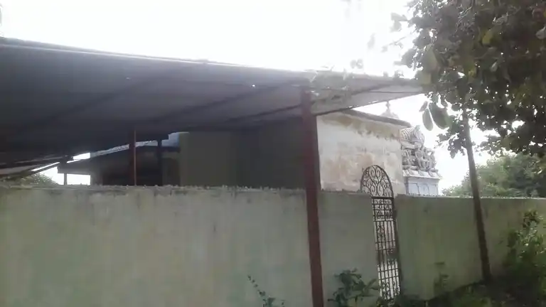 Arulmigu Iyyanar Andavar Temple, Ellappanpettai - 607302 அருள்மிகு ஐயனார் ஆண்டவர் திருக்கோயில், Ellappanpettai - 607302, Cuddalore - Ancient Temple Architecture and History Image 3