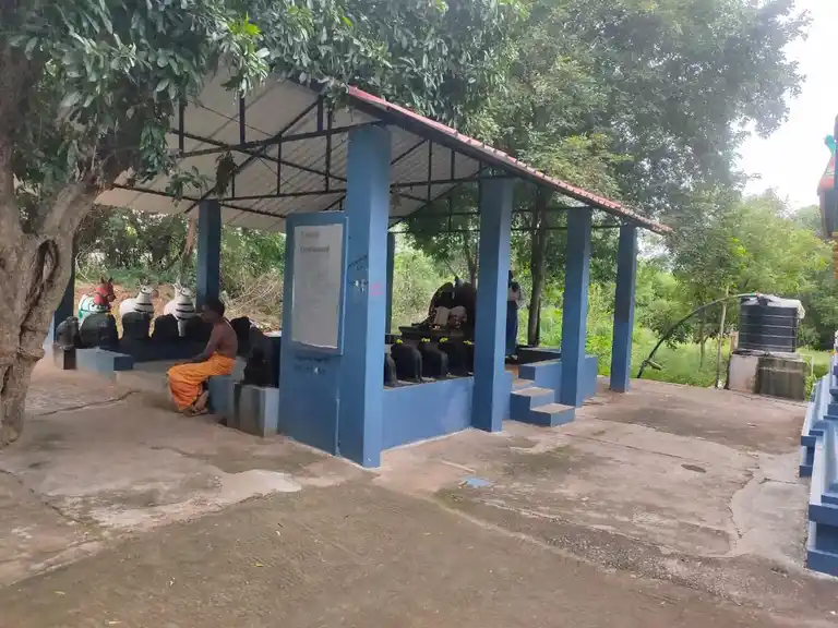 Arulmigu Iyyanar Pidari Temple, Nagar, Nagar - 606106 அருள்மிகு அய்யனார், பிடாரி திருக்கோயில், நகர், Nagar - 606106, Kallakurichi - Ancient Temple Architecture and History Image 4