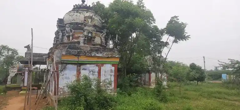 Arulmigu Iyyanar Temple, Alangudi - 622301 Arulmigu Iyyanar Temple,  - 622301, Pudukkottai - Ancient Temple Architecture and History Image 3
