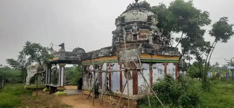 Arulmigu Iyyanar Temple, Alangudi - 622301 Arulmigu Iyyanar Temple,  - 622301, Pudukkottai - Ancient Temple Architecture and History Image 5