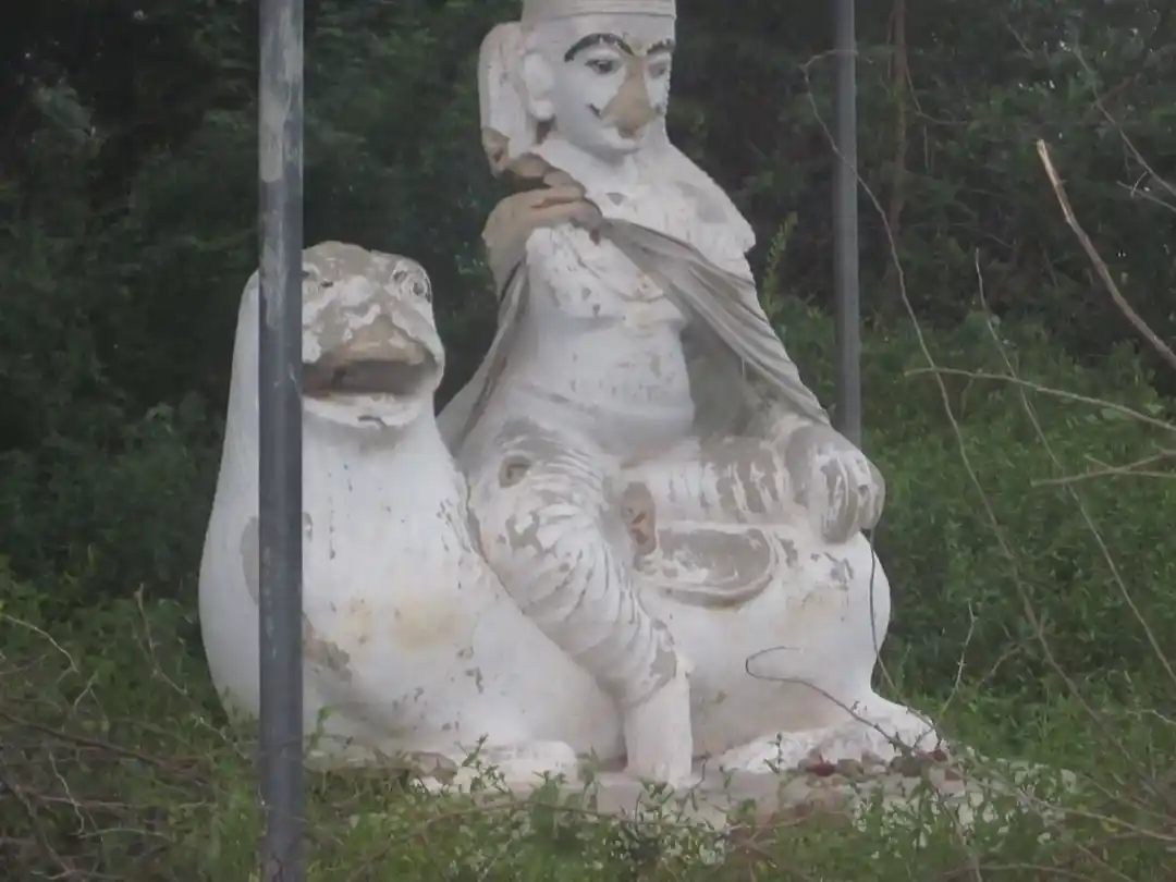 Arulmigu Iyyanar Temple, Asakalathur - 606204