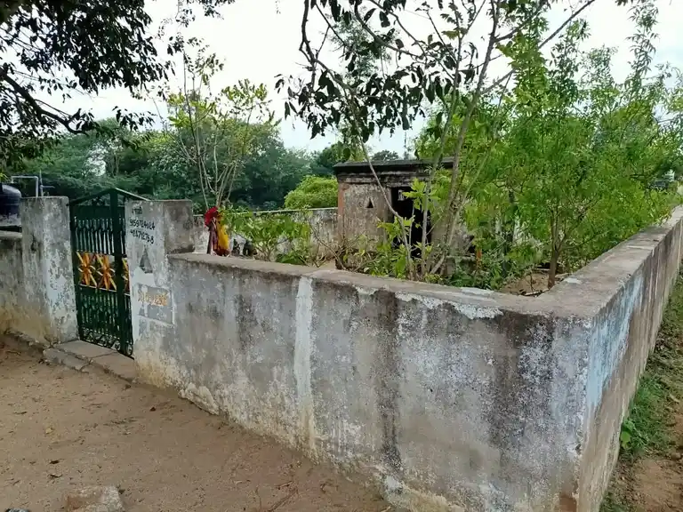 Arulmigu Iyyanar Temple, Ayanthur - 605755 அருள்மிகு அய்யனார் திருக்கோயில், ஆயந்தூர் - 605755, Viluppuram - Ancient Temple Architecture and History Image 3