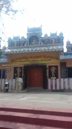 Arulmigu Iyyanar Temple, Edge Of The Lake, Naaluvasankottai - 627719