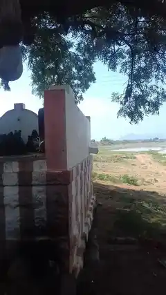 Arulmigu Iyyanar Temple, Edge Of The Lake, Yettuseri - 627753 அருள்மிகு அய்யனார் திருக்கோயில், Edge Of The Lake, Yettuseri - 627753, Tenkasi - Ancient Temple Architecture and History Image 3