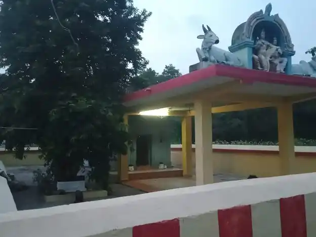 Arulmigu Iyyanar Temple, Eraiyur - 606111 Arulmigu Iyyanar Temple, Eraiyur - 606111, Cuddalore - Ancient Temple Architecture and History Image 5