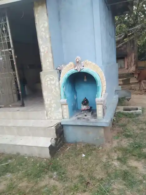 Arulmigu Iyyanar Temple, Ganapadhipattu - 605652 Arulmigu Iyyanar Temple, Ganapadhipattu - 605652, Viluppuram - Ancient Temple Architecture and History Image 4