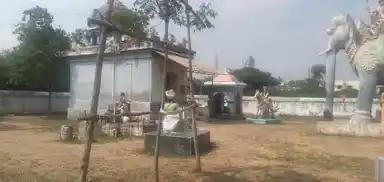 Arulmigu Iyyanar Temple, Gandarvakottai And Taluk - 613301 அருள்மிகு அய்யனார் திருக்கோயில், கந்தர்வக்கோட்டை மற்றும் வட்டம் - 613301, Pudukkottai - Ancient Temple Architecture and History Image 2