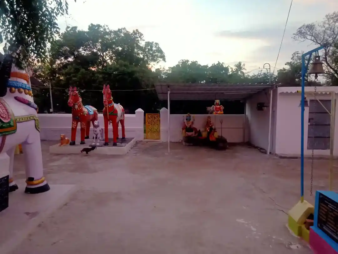 Arulmigu Iyyanar Temple, Kalaiyanallur, Kalaiyanallur - 606401