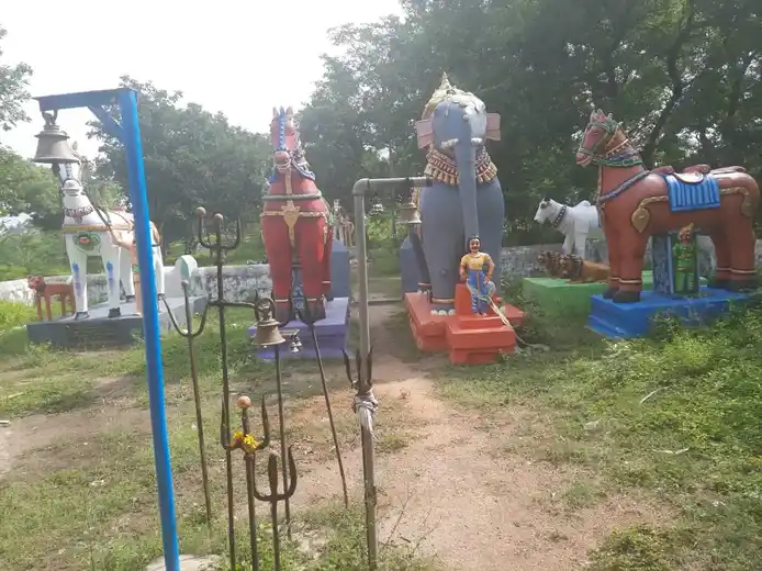 Arulmigu Iyyanar Temple, Karungkuzhi - 606204 அருள்மிகு அய்யனார் திருக்கோயில், Karungkuzhi - 606204, Kallakurichi - Ancient Temple Architecture and History Image 3