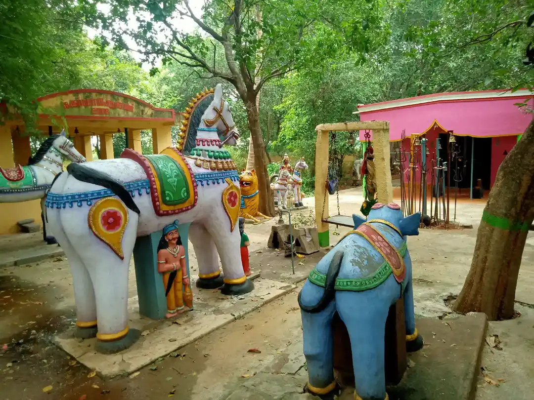 Arulmigu Iyyanar Temple, Kudhirai Sandhal - 606213 Temple