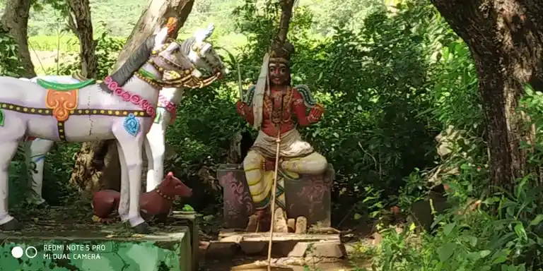 Arulmigu Iyyanar Temple, Mallaapuram - 606207 அருள்மிகு அய்யனார் திருக்கோயில், Mallaapuram - 606207, Kallakurichi - Ancient Temple Architecture and History Image 5