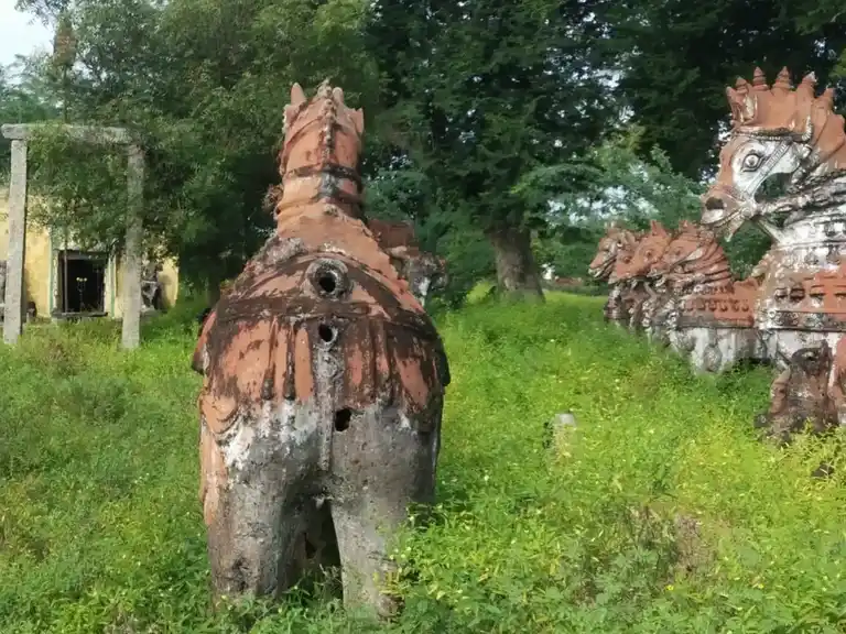 Arulmigu Iyyanar Temple, Manjapuththur - 606208