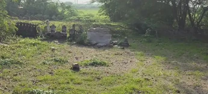 Arulmigu Iyyanar Temple, Navalakkampatti - 628720 அருள்மிகு ஐயனார் திருக்கோயில், Navalakkampatti - 628720, Thoothukudi - Ancient Temple Architecture and History Image 4