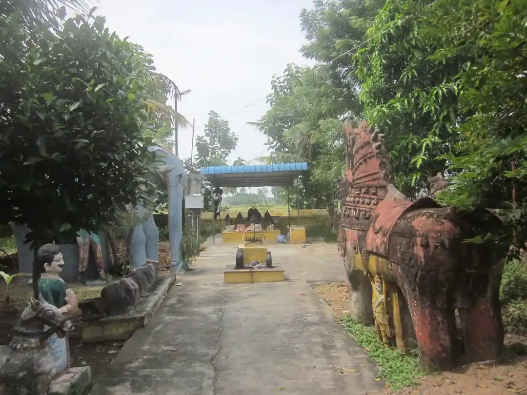 Arulmigu Iyyanar Temple, Neelamangalam - 606305 அருள்மிகு அய்யனார் திருக்கோயில், Neelamangalam - 606305, Kallakurichi - Ancient Temple Architecture and History Image 2