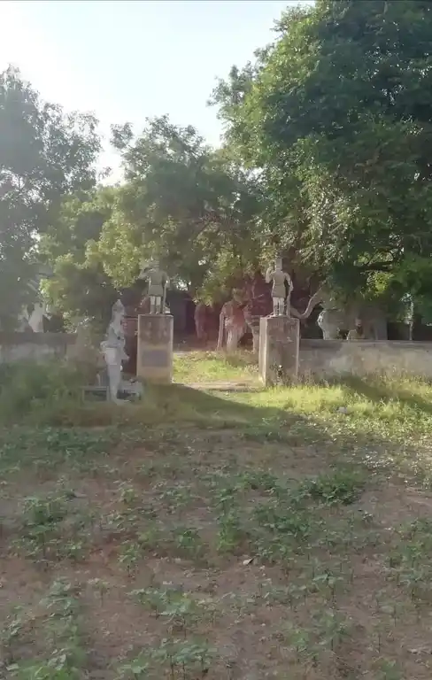 Arulmigu Iyyanar Temple, Paalaiyang Kunjaram - 607201 அருள்மிகு அய்யனார் திருக்கோயில், Paalaiyang Kunjaram - 607201, Kallakurichi - Ancient Temple Architecture and History Image 3