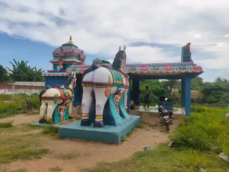 Arulmigu Iyyanar Temple, Paandoor - 606102 Arulmigu Iyyanar Temple, Paandoor - 606102, Kallakurichi - Ancient Temple Architecture and History Image 5