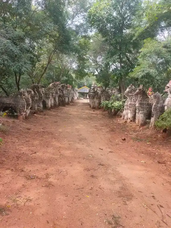 Arulmigu Iyyanar Temple, Pallavaadi - 607201 அருள்மிகு ஹரிஹரபுத்திர அய்யனார் திருக்கோயில், Pallavaadi - 607201, Kallakurichi - Ancient Temple Architecture and History Image 5