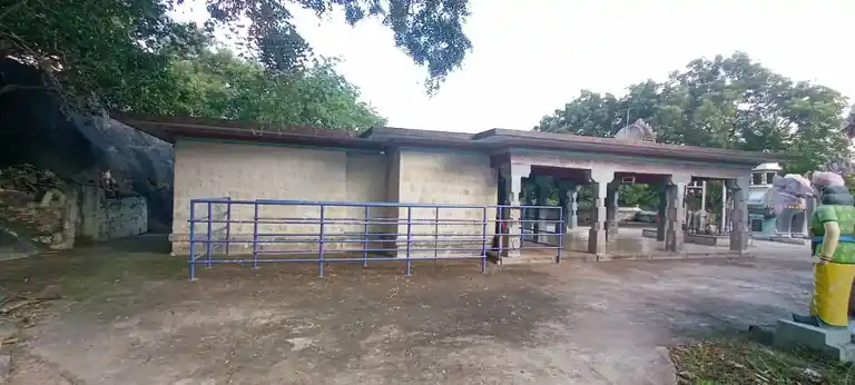 Arulmigu Iyyanar Temple, Pinnalavaadi - 607202 அருள்மிகு அய்யனார் திருக்கோயில், Pinnalavaadi - 607202, Kallakurichi - Ancient Temple Architecture and History Image 2