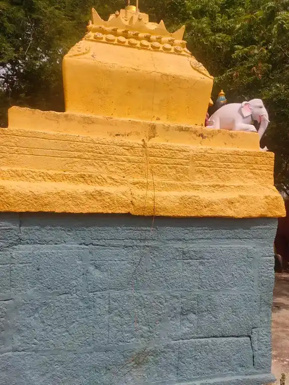 Arulmigu Iyyanar Temple, Pu.Malaiyanoor - 606107 Temple