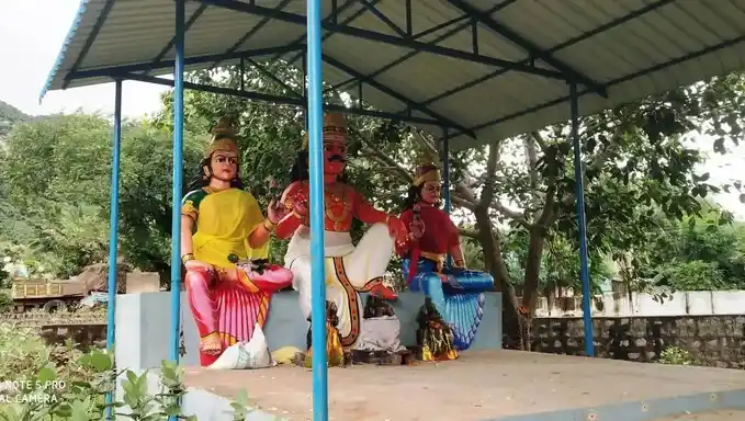 Arulmigu Iyyanar Temple, Pudhuppattu - 606402 அருள்மிகு அய்யனார், பிடாரி திருக்கோயில், Pudhuppattu - 606402, Kallakurichi - Ancient Temple Architecture and History Image 2