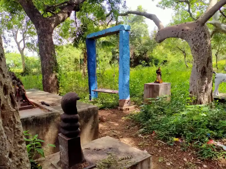 Arulmigu Iyyanar Temple, Pudhuppettai - 606402 அருள்மிகு அய்யனார், பிடாரி திருக்கோயில், Pudhuppettai - 606402, Kallakurichi - Ancient Temple Architecture and History Image 3