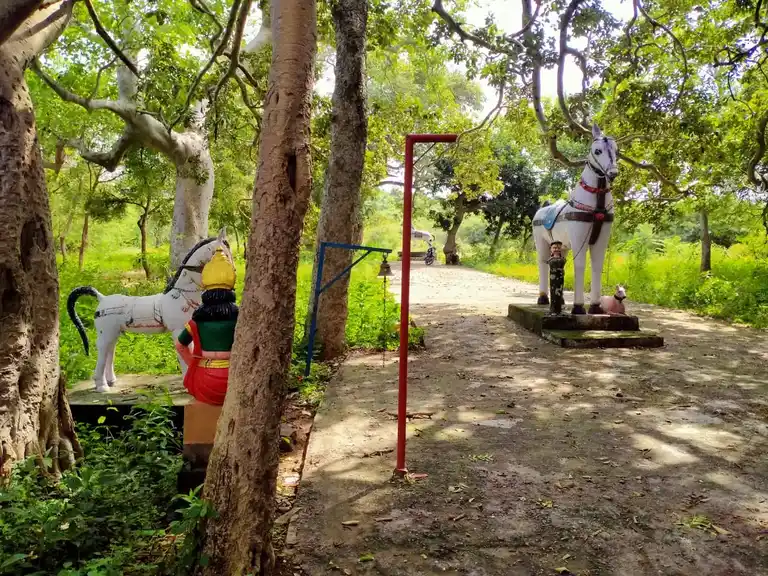 Arulmigu Iyyanar Temple, Pudhuppettai - 606402 அருள்மிகு அய்யனார், பிடாரி திருக்கோயில், Pudhuppettai - 606402, Kallakurichi - Ancient Temple Architecture and History Image 7