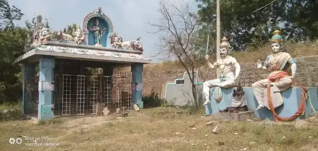 Arulmigu Iyyanar Temple, Puththamangalam - 606107 Temple